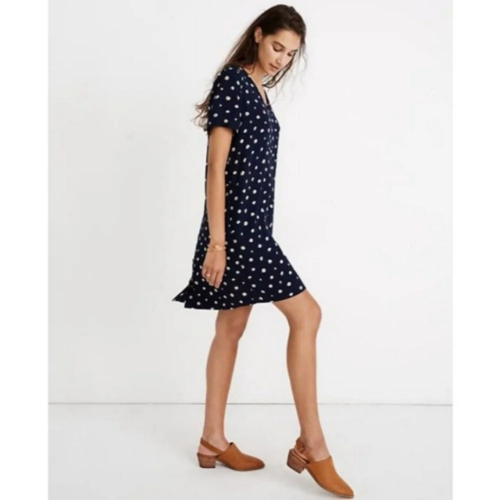 Madewell‎ Button-Back Easy Shift Dress In Daisy Dots XS